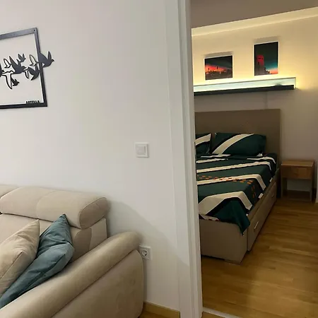 Apartamento Corner Penthouse In The Center Of Skopie