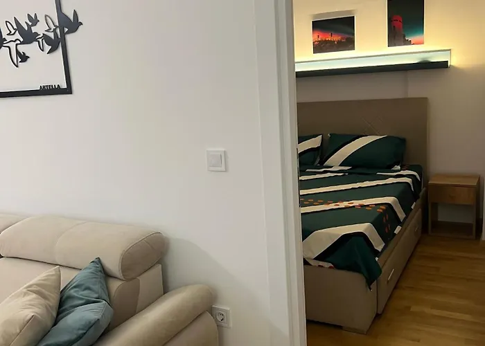 Apartamento Corner Penthouse In The Center Of Skopie