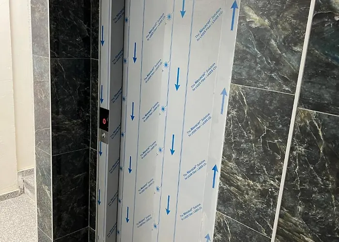 Corner Penthouse In The Center Of